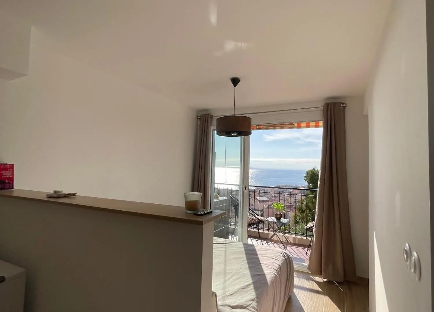 2 Pieces, Vue Mer Panoramique Menton Apartment