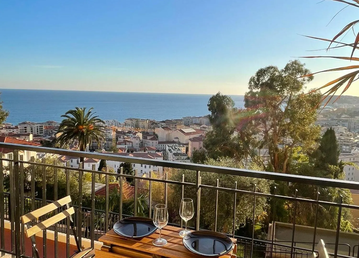 2 Pieces, Vue Mer Panoramique Menton